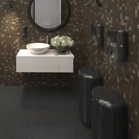 Tork: Диспенсер H2 Elevation Multifold мини для полотенец в пачках черный