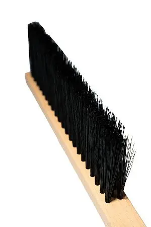 Фото №3 - Хозяйственный инвентарь: Щетка-сметка 3-хрядная 450мм деревянная