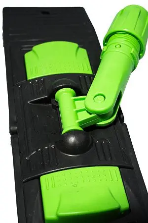 Фото №3 - Вик: Держатель мопов 40см под карман пластик серый