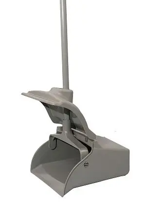 Фото №11 - Вик: Совок-контейнер с крышкой + щетка серый MRY