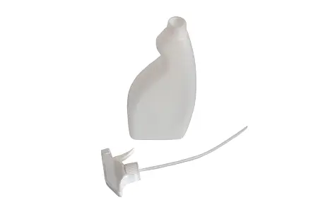 Фото №3 - Вик: Бутылка 750 мл с распылителем белая MRY