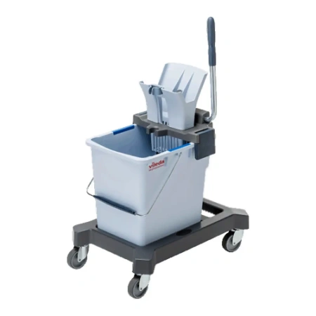 Фото №1 - Vileda: УльтраСпид Про Ведро 25л с тунельным отжимом на платформе без ручки