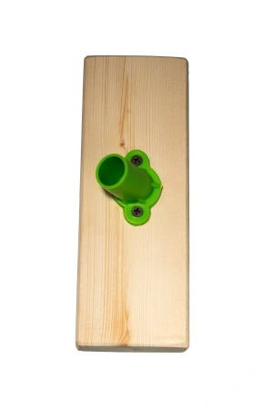 Фото №1 - Хозяйственный инвентарь: Щетка полотерная на деревянной основе