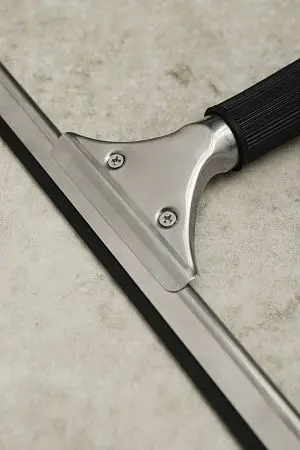 Фото №4 - Вик: Склиз для стекла 35см нержавеющая сталь MRY