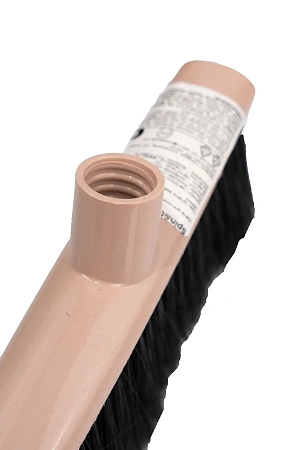 Фото №2 - Хозяйственный инвентарь: Щетка для пола Vogue с высокой ручкой