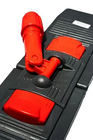 Фото №4 - Вик: Держатель мопов 50см под карман пластик серый