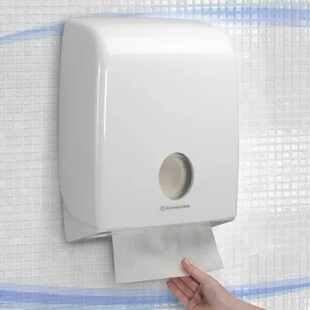 Kimberly-Clark: Диспенсер Аквариус для полотенец в пачках C-fold белый