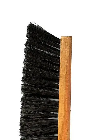 Фото №9 - Хозяйственный инвентарь: Швабра 4-х рядная на деревянной основе с резьбой