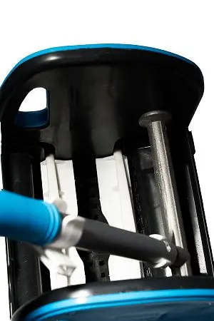 Фото №6 - Вик: Тележка 2х25л пластик + отжим