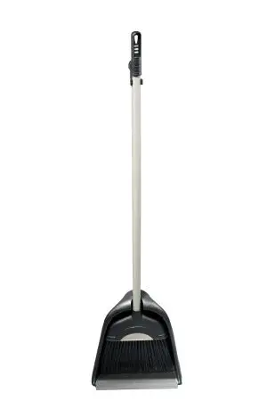 Фото №1 - Вик: Набор совок-контейнер и щетка Uctem