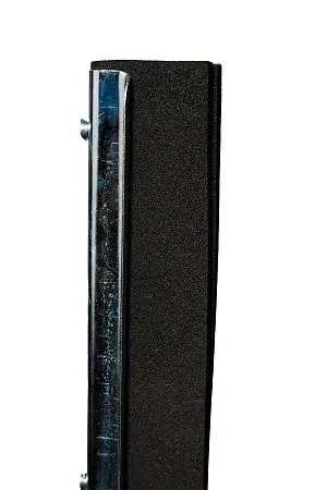 Фото №3 - Вик: Сгон для пола 75см сталь, бензостойкая черная резина Uctem