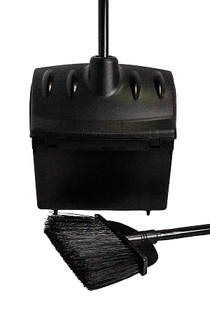 Фото №2 - Вик: Совок-контейнер с крышкой + щетка черный MRY