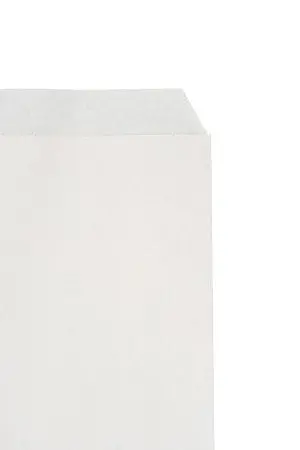 Фото №6 - Одноразовая продукция: Уголок бумажный 140х160мм 40г жиростойкий белый