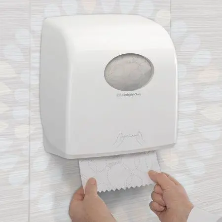 Kimberly-Clark: Полотенца бумажные Клинекс Ультра 2сл 100м/19,8 белые