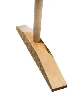 Хозяйственный инвентарь: Тряпкодержатель деревянный 30см с черенком