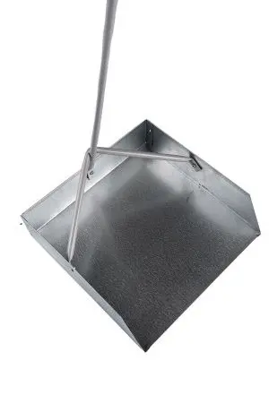 Хозяйственный инвентарь: Совок дворницкий 310х310х80 мм с удлиненной Г-образной ручкой