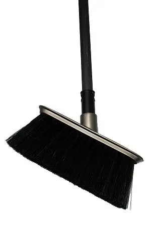 Фото №6 - Хозяйственный инвентарь: Совок для мусора пластик со щеткой "Ленивка" складной Svip Классика