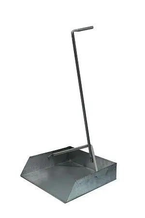 Фото №2 - Хозяйственный инвентарь: Совок дворницкий 310х310х80 мм с удлиненной Г-образной ручкой